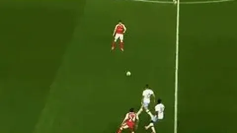 阿姆拉巴特成費內巴切与加拉塔薩雷争夺焦点，佛羅倫薩归属待定